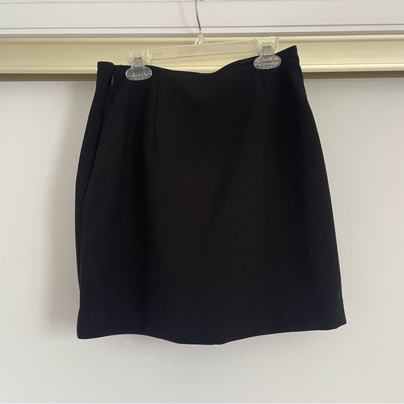 Black Express Skirt - Picture 2 of 7